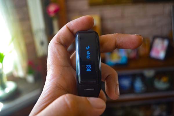 no-1-f1-smartband-κριτική-7