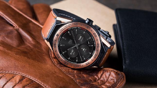 TAG Heuer Connected Modular 45 - TAG πηγαίνει φουτουριστικό